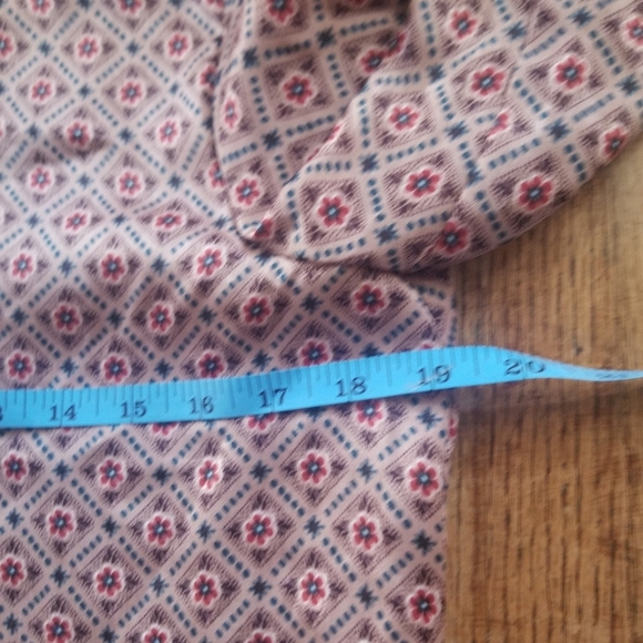 Zara Button Up Top - Picture 2 of 6